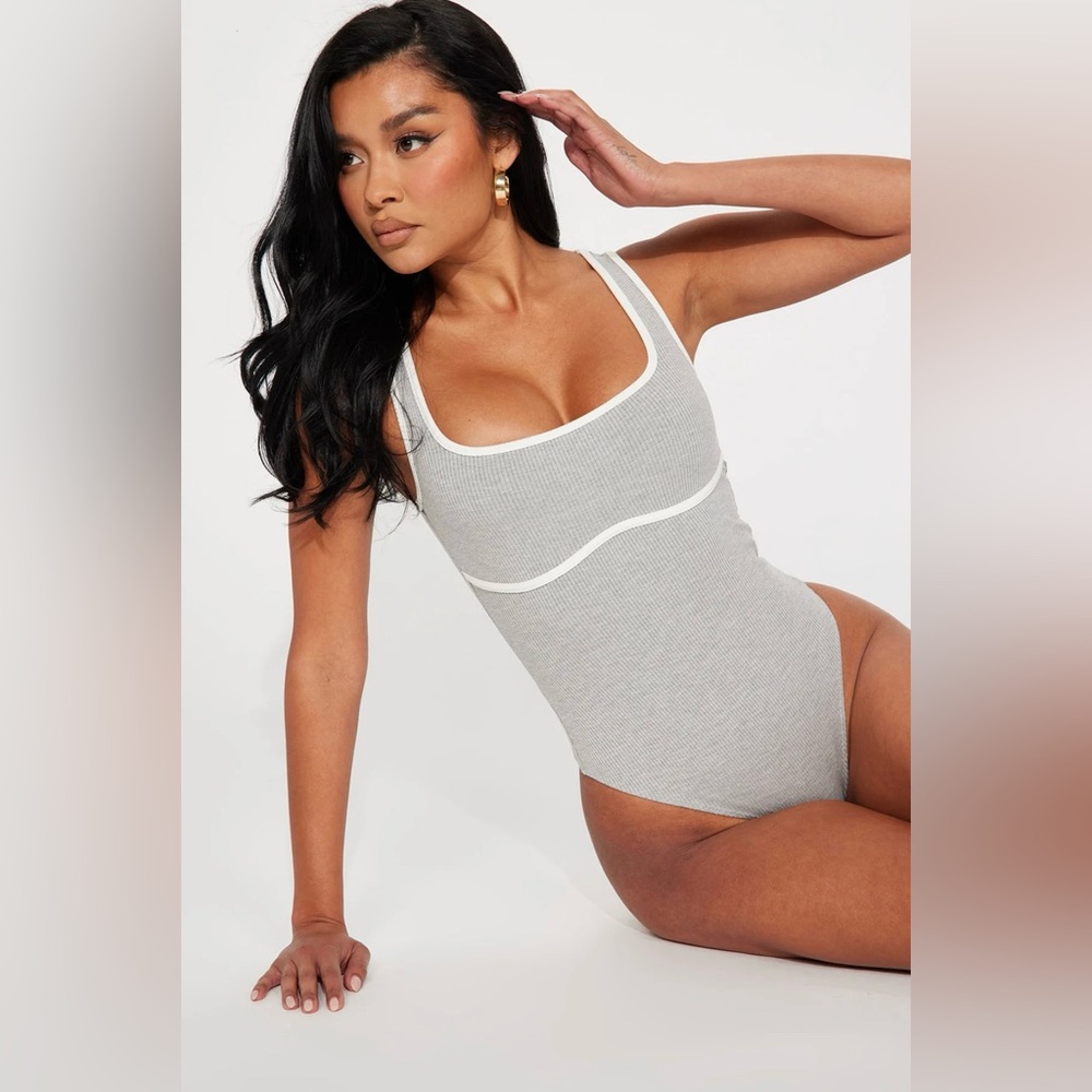 Fashion Nova Jenna Snatched Bodysuit - NWOT